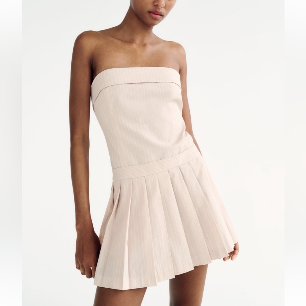 Pinstripe tube pleated mini dress cream / ivory / light nude- strapless - Picture 9 of 11